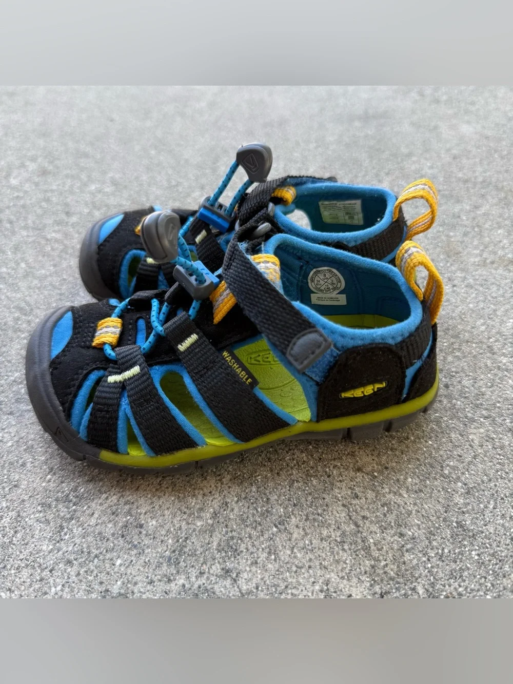 Keen kids' Seacamp II CNX sandals size 2 unisex size 8 toddler outdoor camping